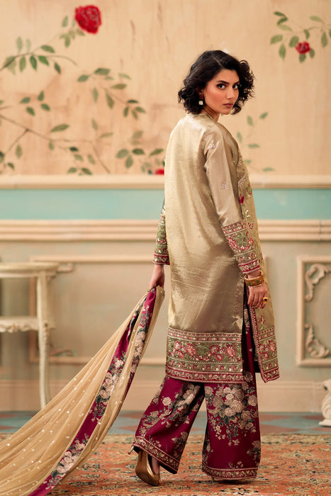 EMBROIDERED SUIT